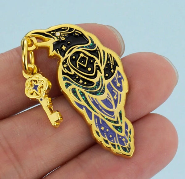 Crow with Key Pin