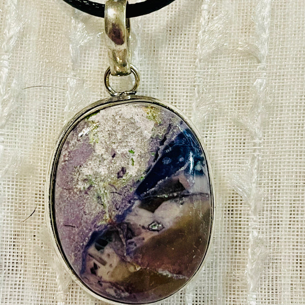 Purple Fuorite Pendants #404