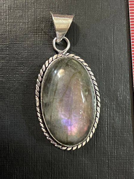 Labradorite Purple Flash Pendant