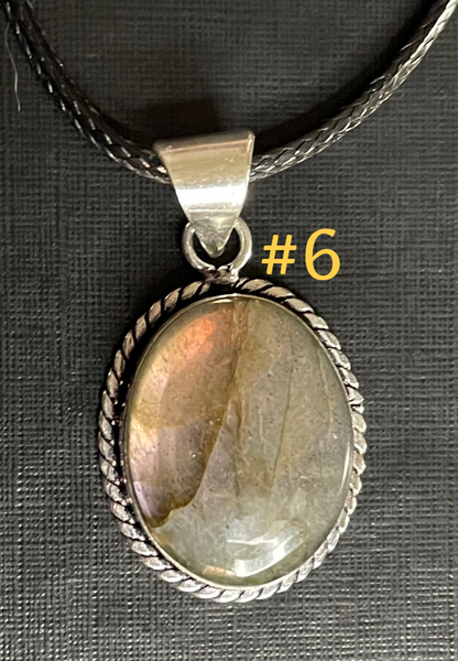 Labradorite Purple Flash Pendant