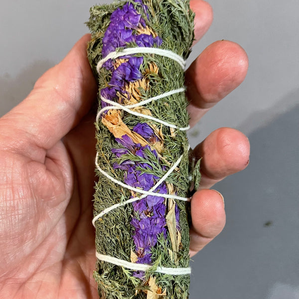 Cedar & Purple Statice Smudge Wand