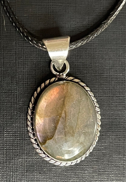 Labradorite Purple Flash Pendant
