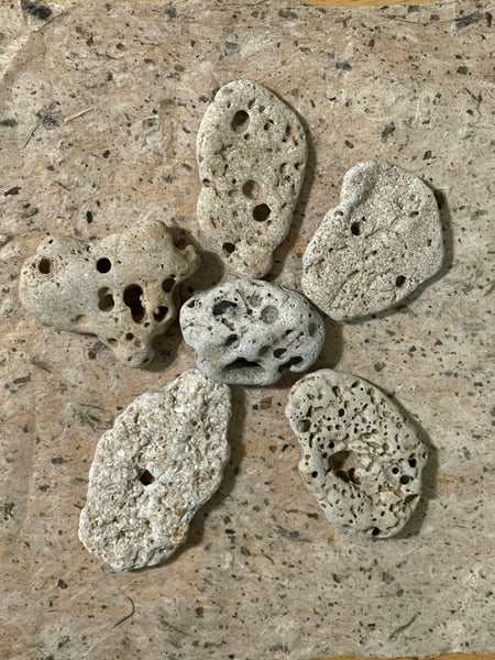 Hagstones Medium Size