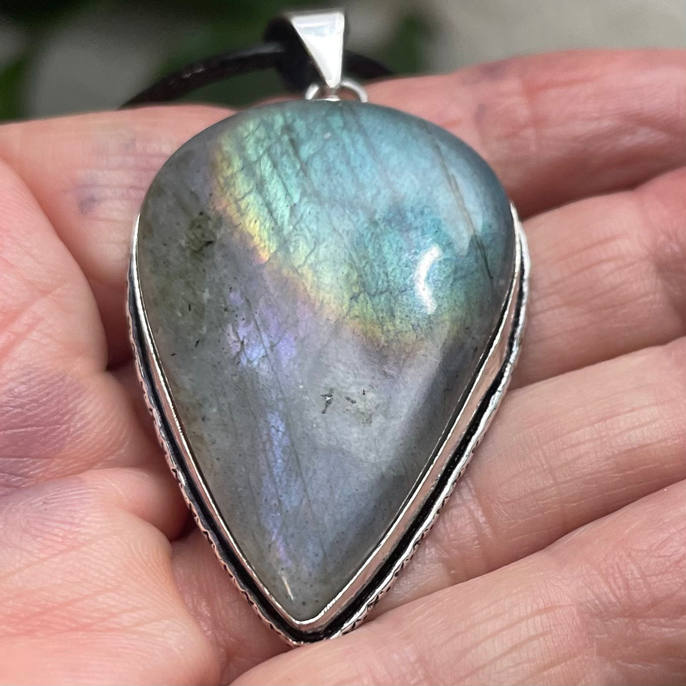 Labradorite Purple Flash Pendant